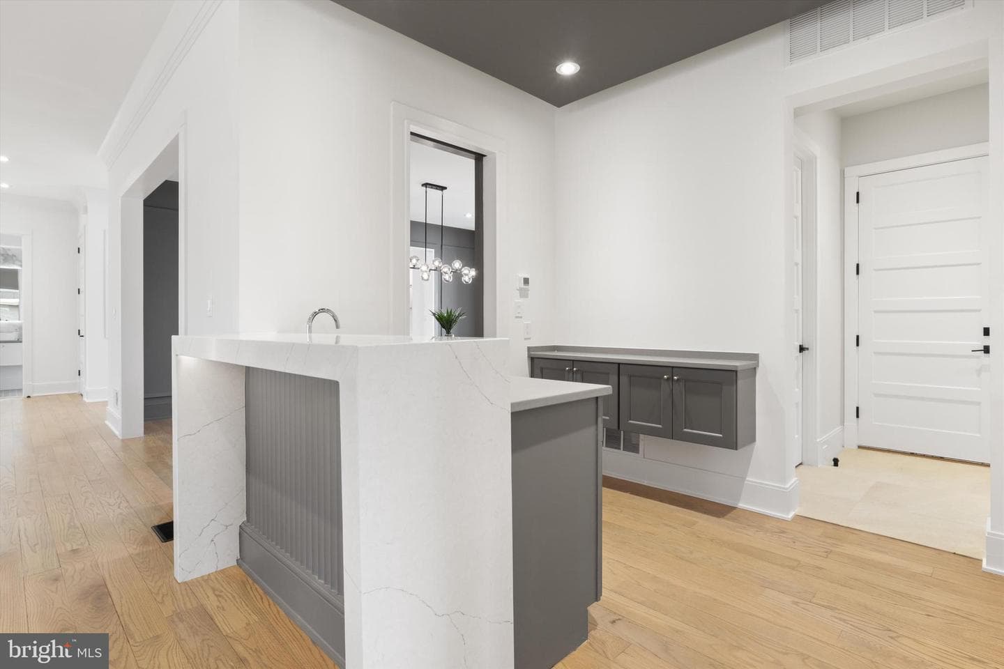 310 Johnson Street SW photo 15