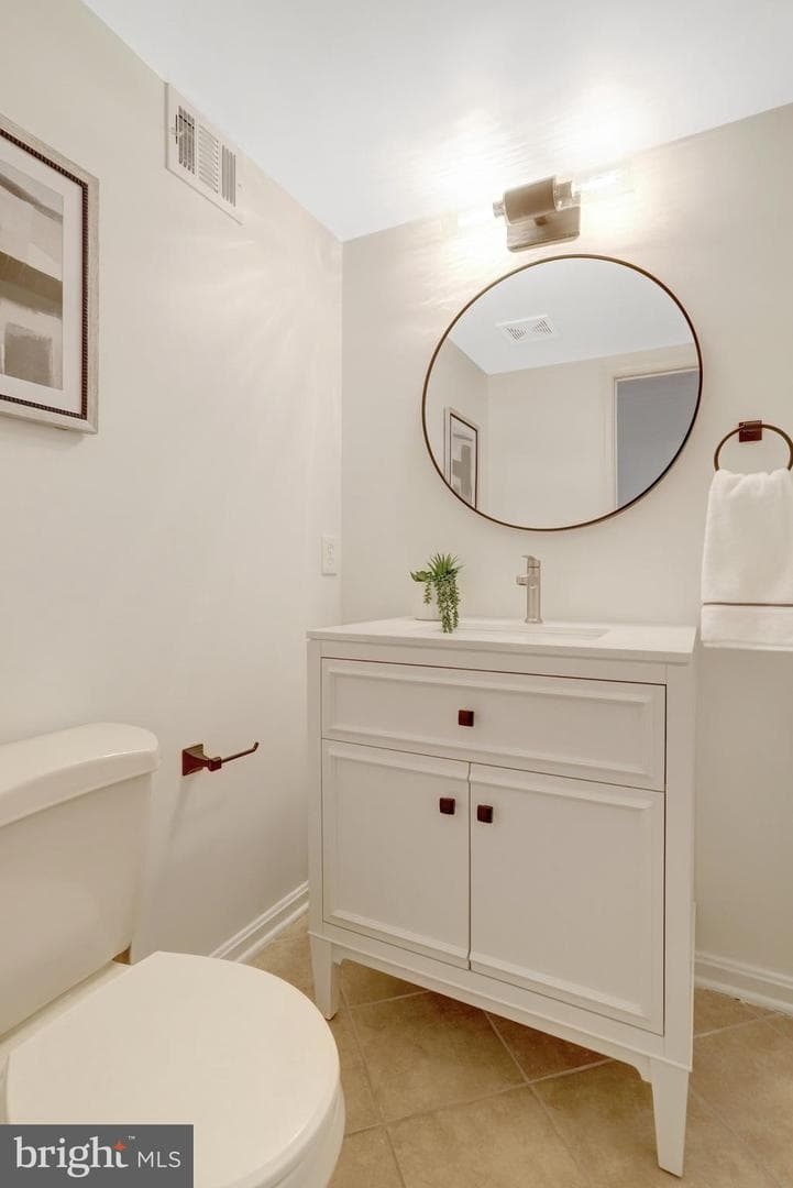 10510 Henderson Road photo 18