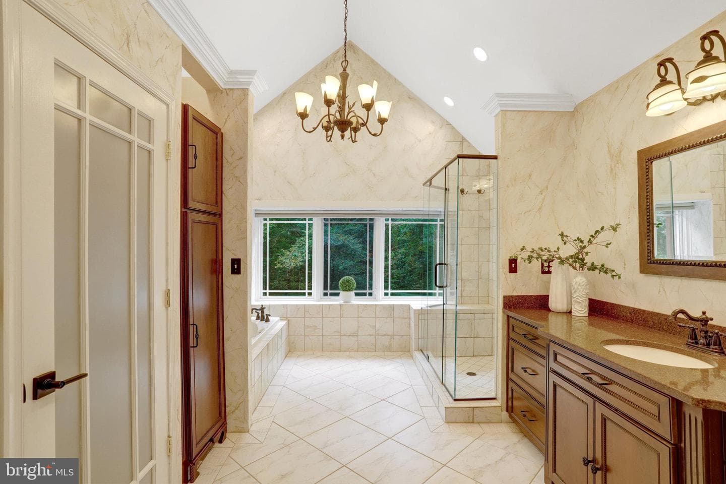 10510 Henderson Road photo 28