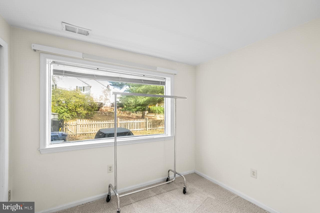 312 Holly Court photo 22