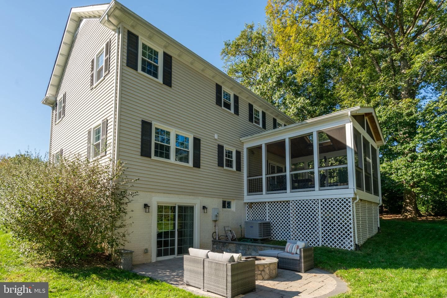 10114 Marshall Pond Road photo 40