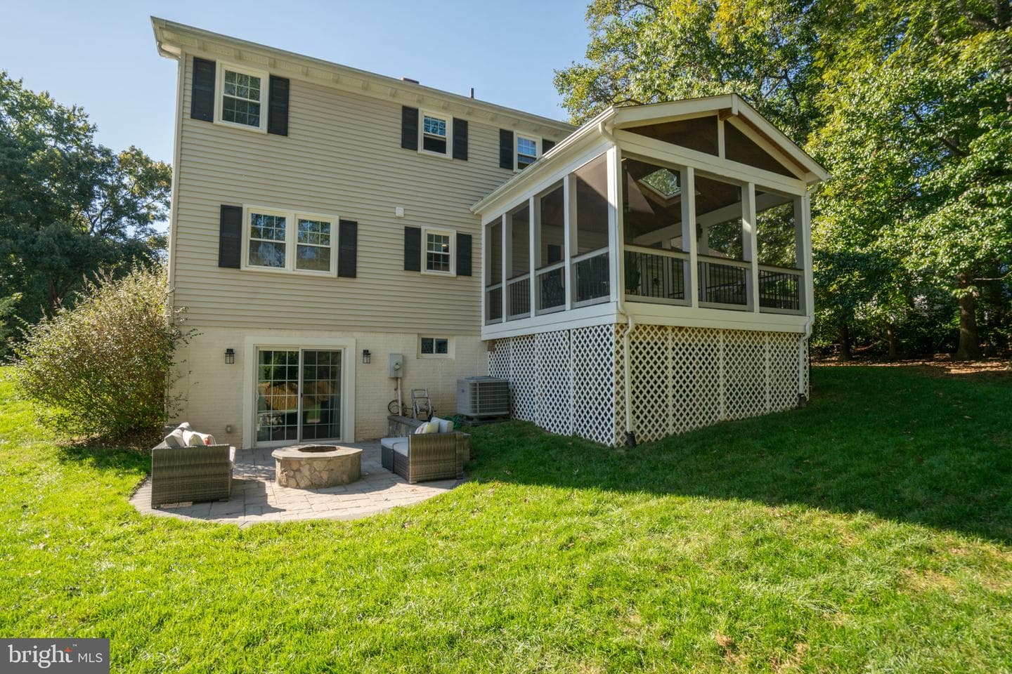 10114 Marshall Pond Road photo 45