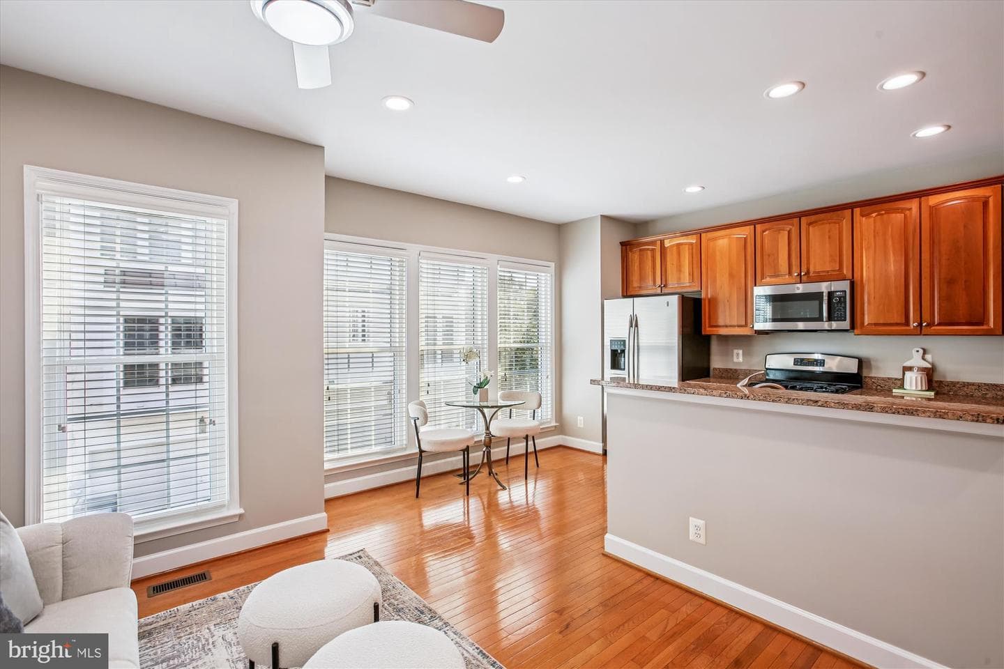 5997 Grand Pavilion Way photo 7
