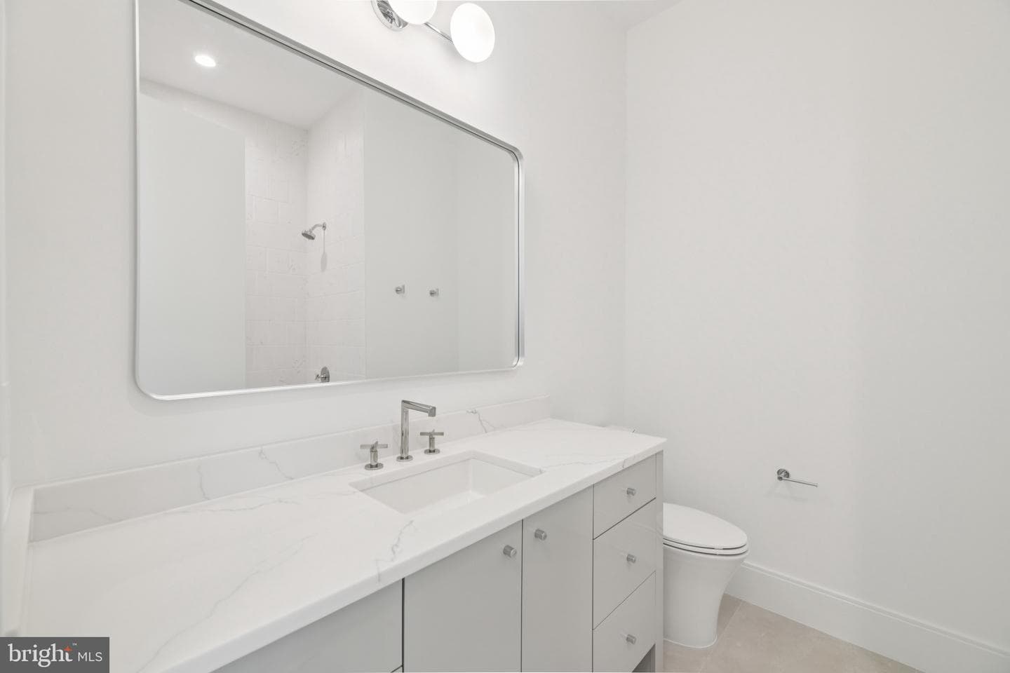 1039 Harriman Street photo 61