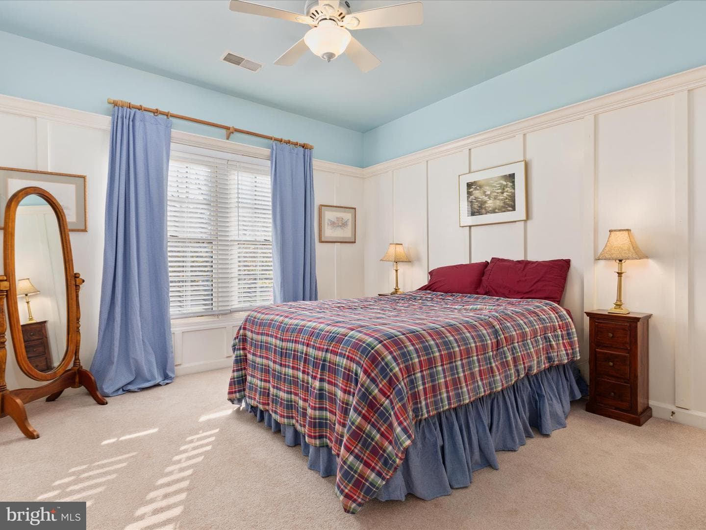 8590 Beatrice Court photo 29