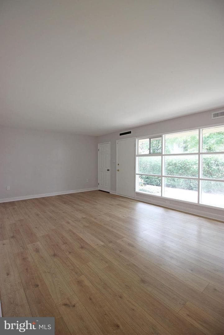 7813 Winona Court photo 2