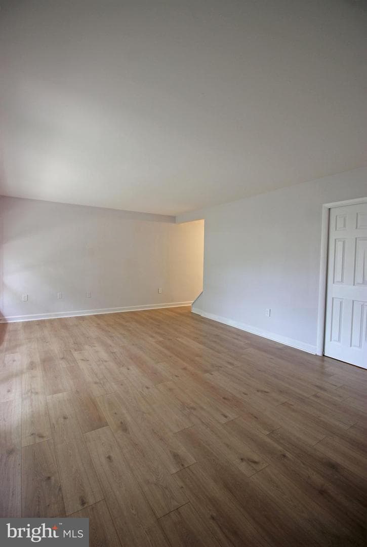 7813 Winona Court photo 4