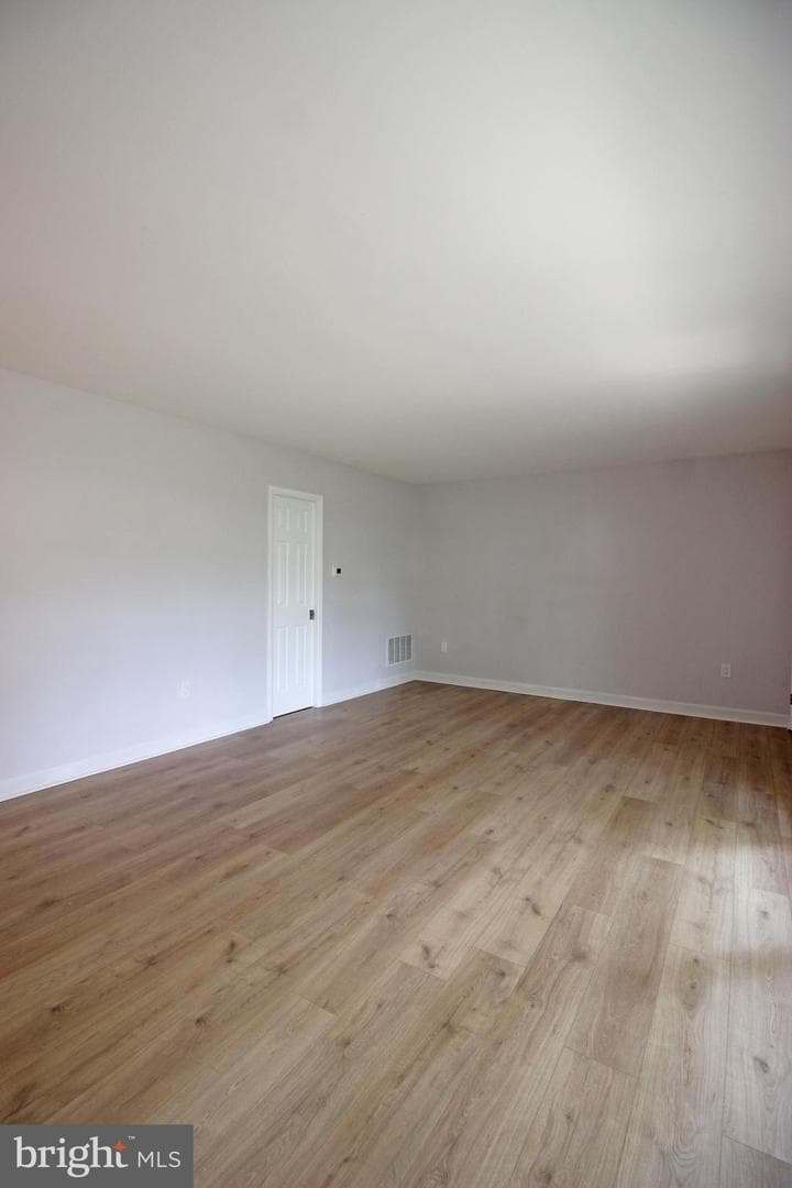 7813 Winona Court photo 5