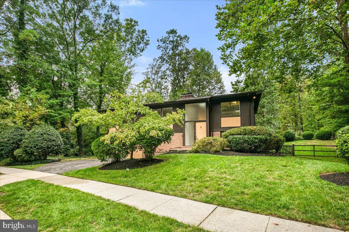 4302 Wakefield Drive photo 49