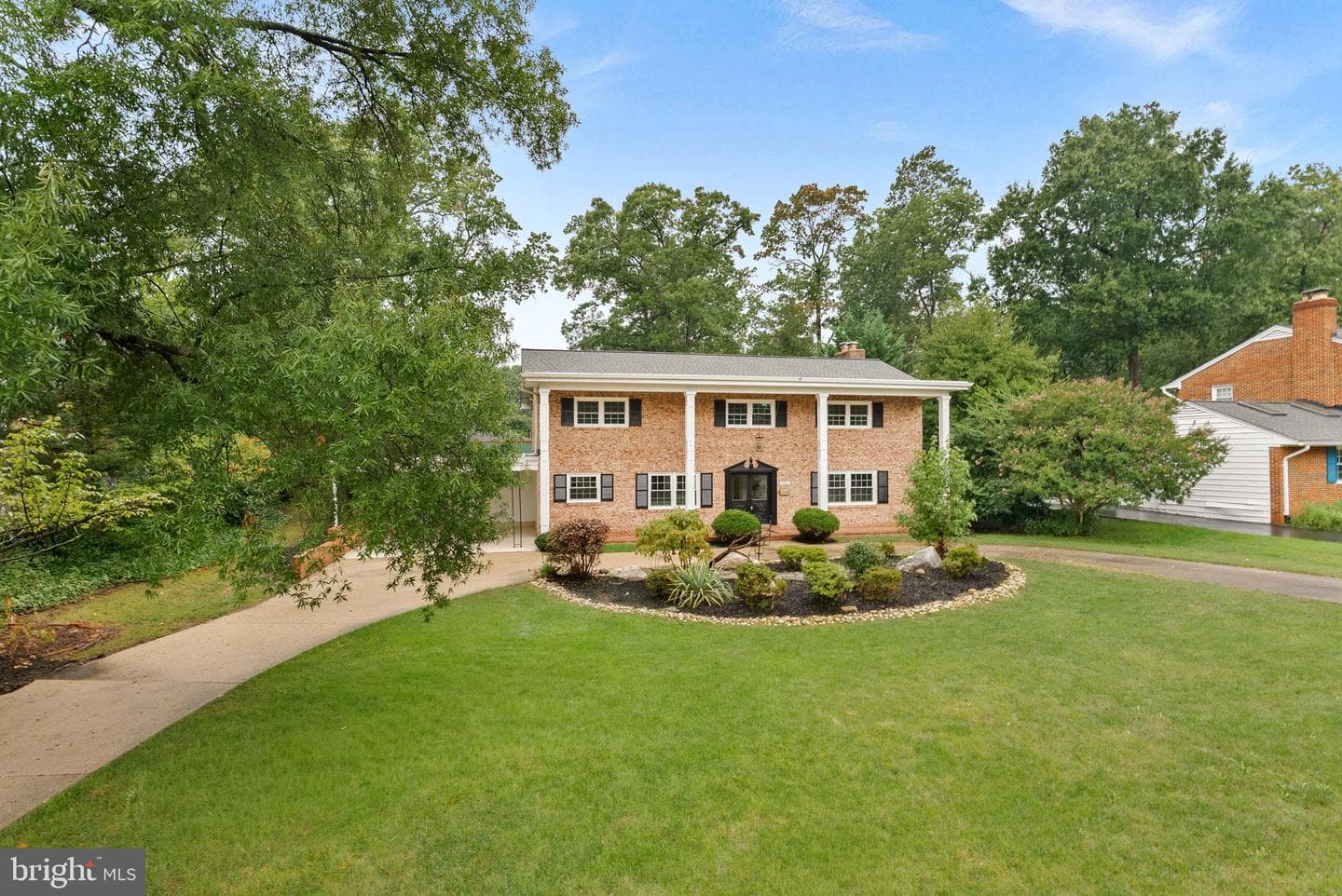 5924 Jane Way photo 3