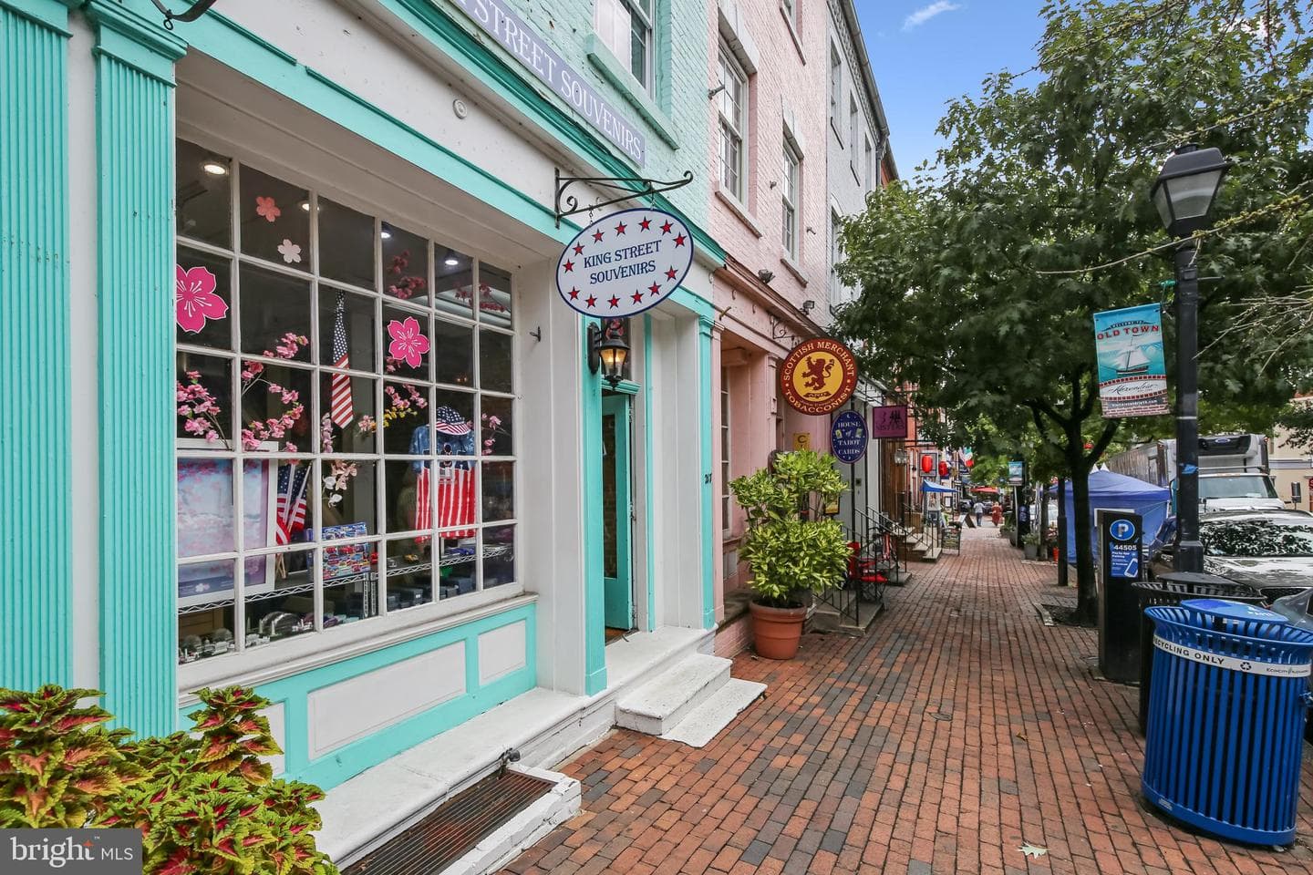 7923 Fitzroy Street photo 69