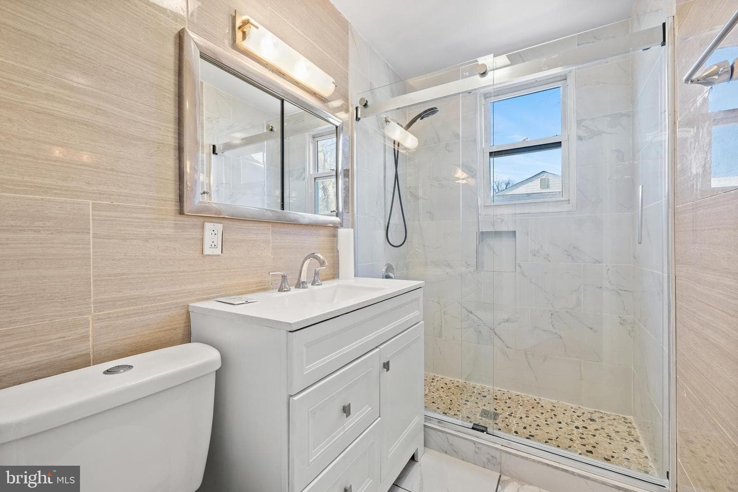 3900 Elmwood Drive photo 8