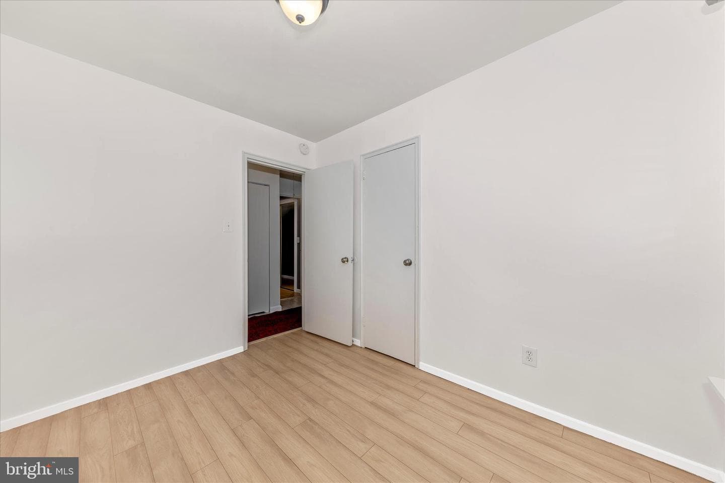2112 Pimmit Drive photo 27