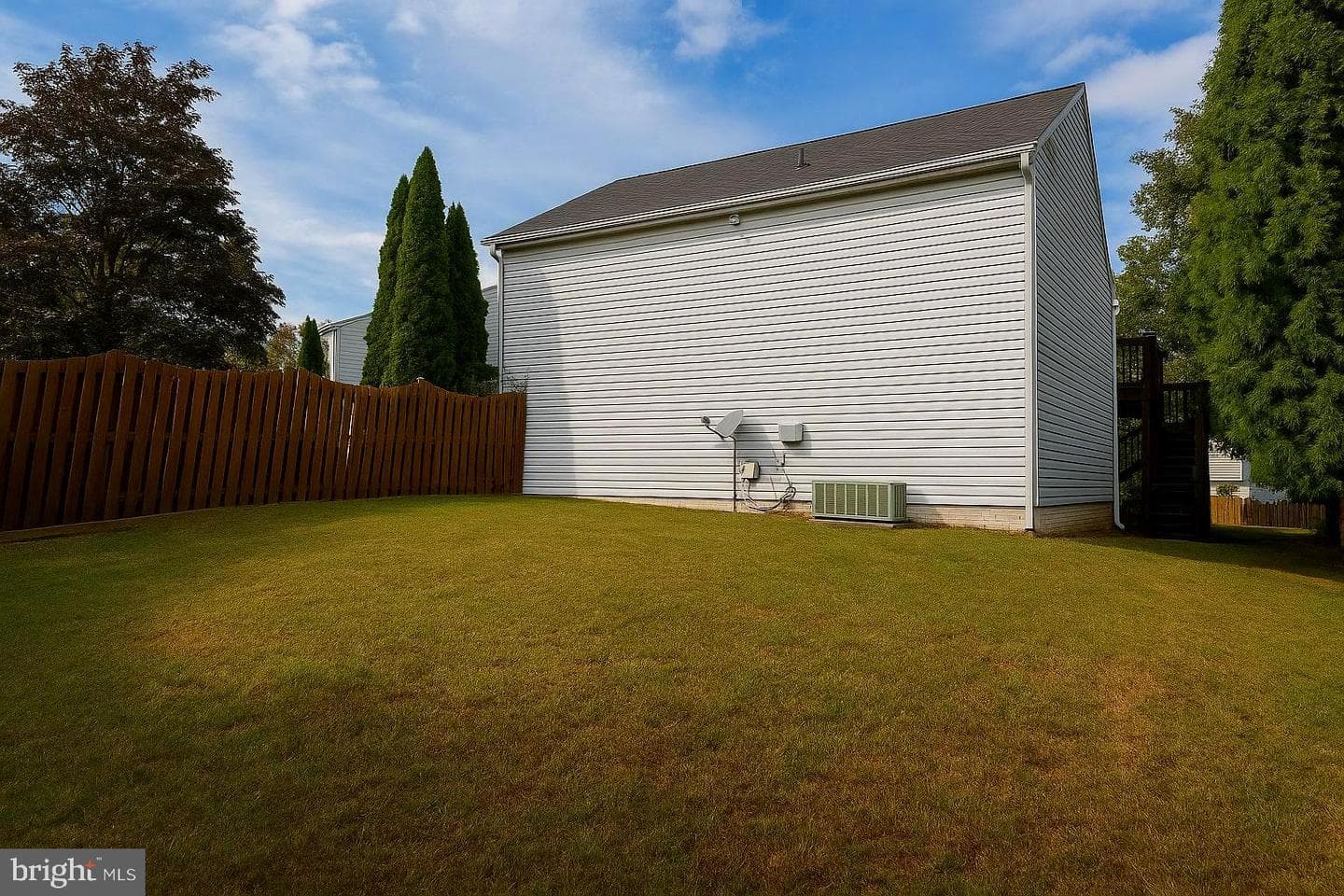 5834 Stone Ridge Drive photo 9