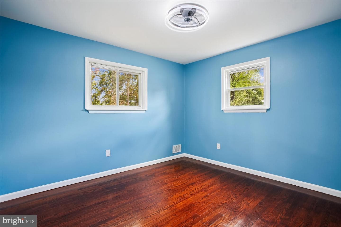 4403 Wyres Street photo 18