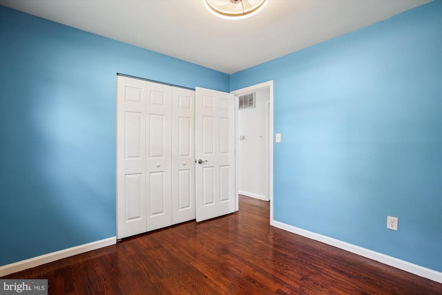 4403 Wyres Street photo 28