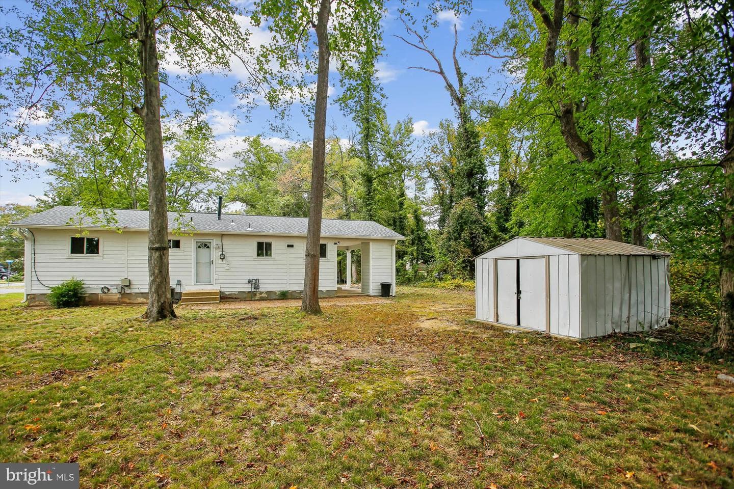 4403 Wyres Street photo 38