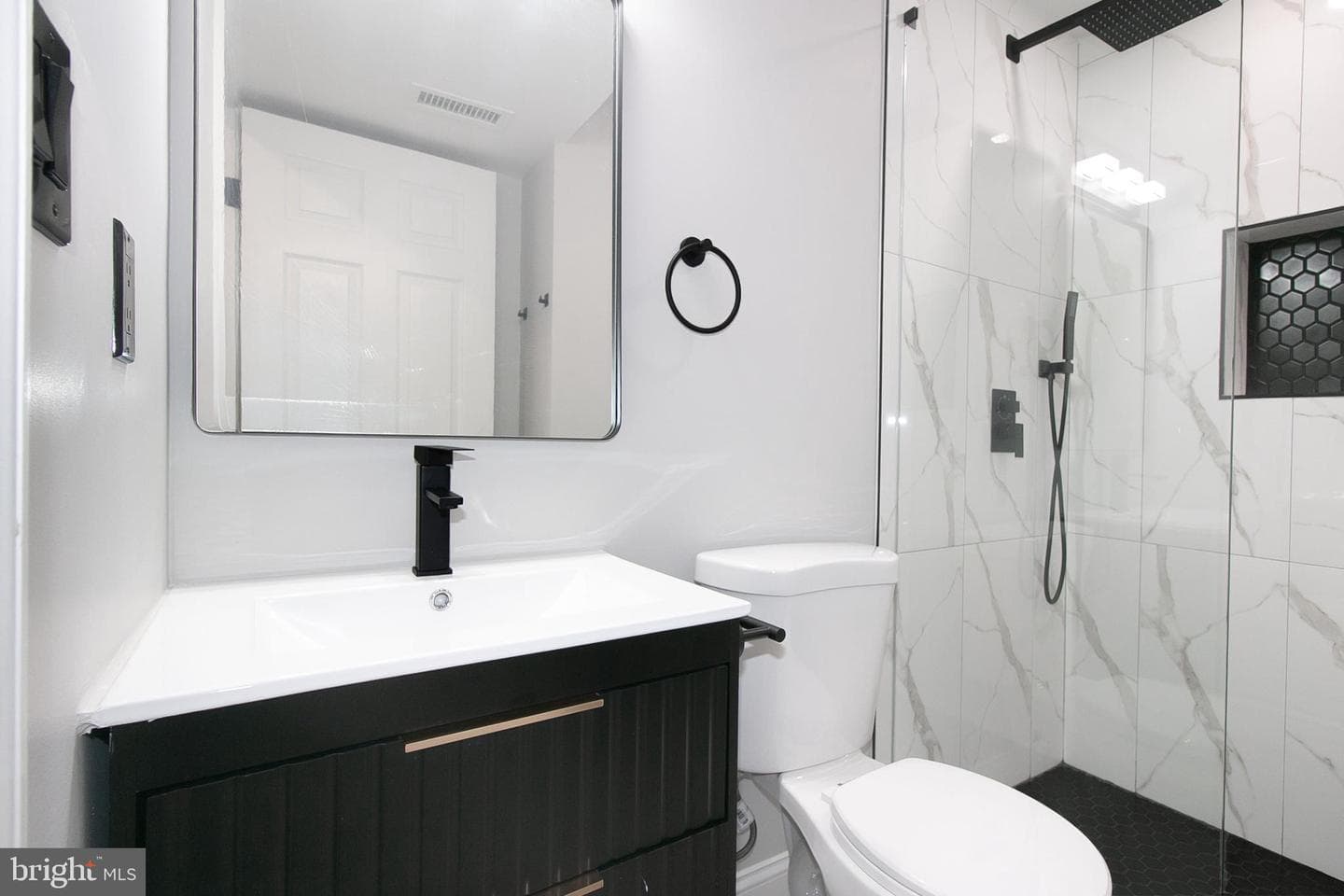 5377 Laura Belle Lane photo 20