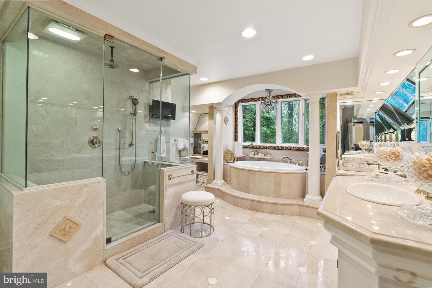 10205 Cedar Pond Drive photo 11