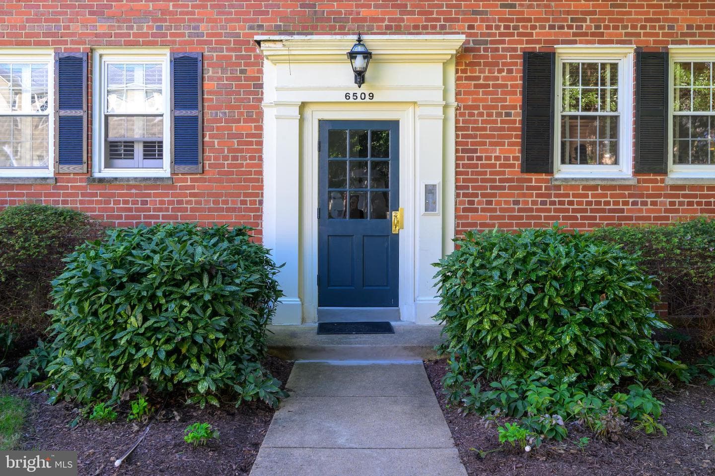 6509 Potomac Avenue #a2 photo 2