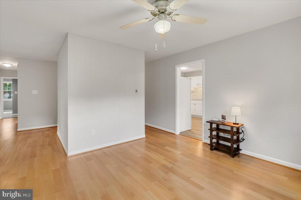 4133 Point Hollow Lane photo 9