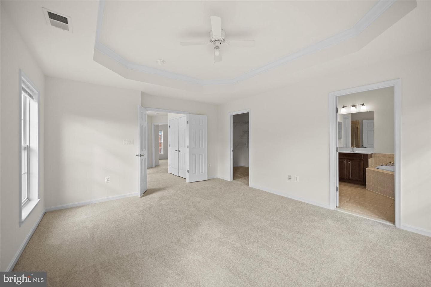 5653 Faircloth Court photo 13