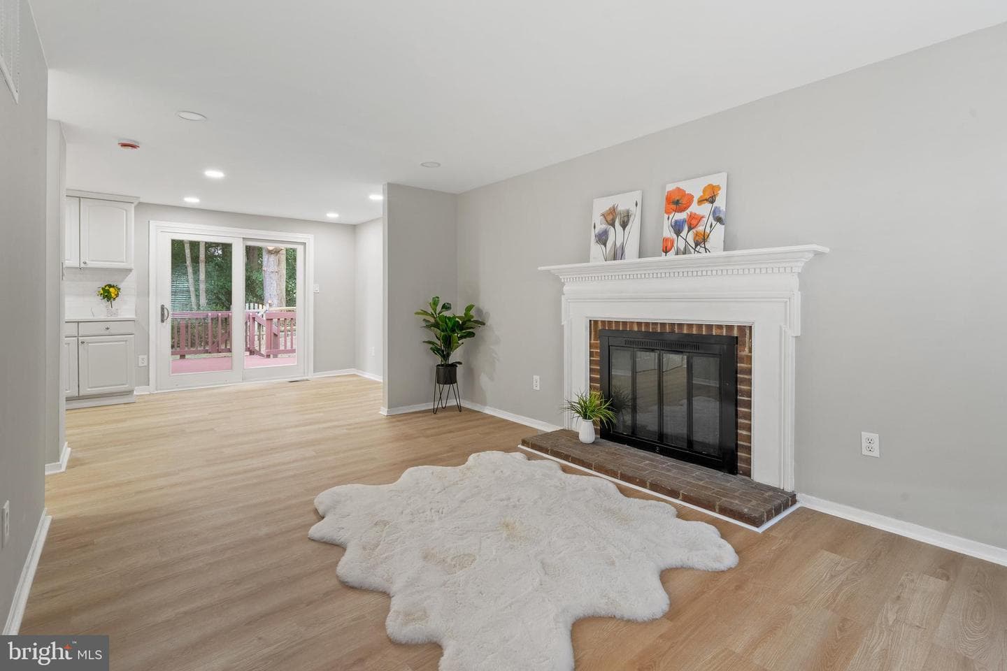 6122 Mantle Road photo 13