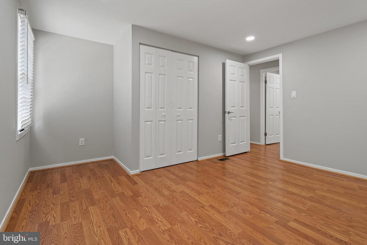 6122 Mantle Road photo 30