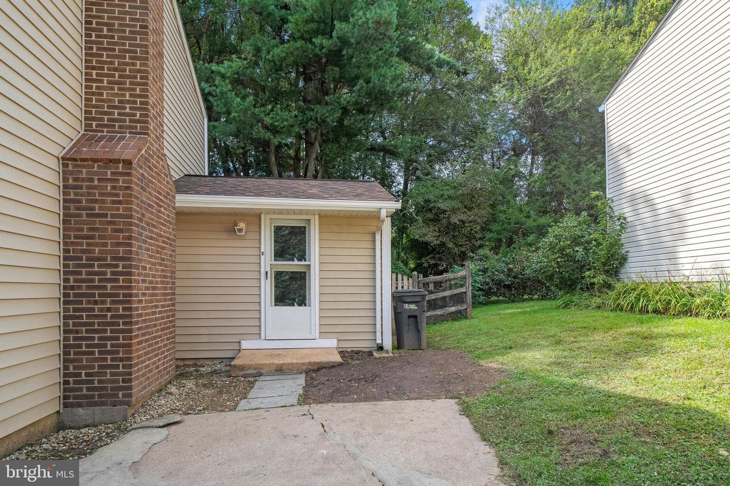 6122 Mantle Road photo 44