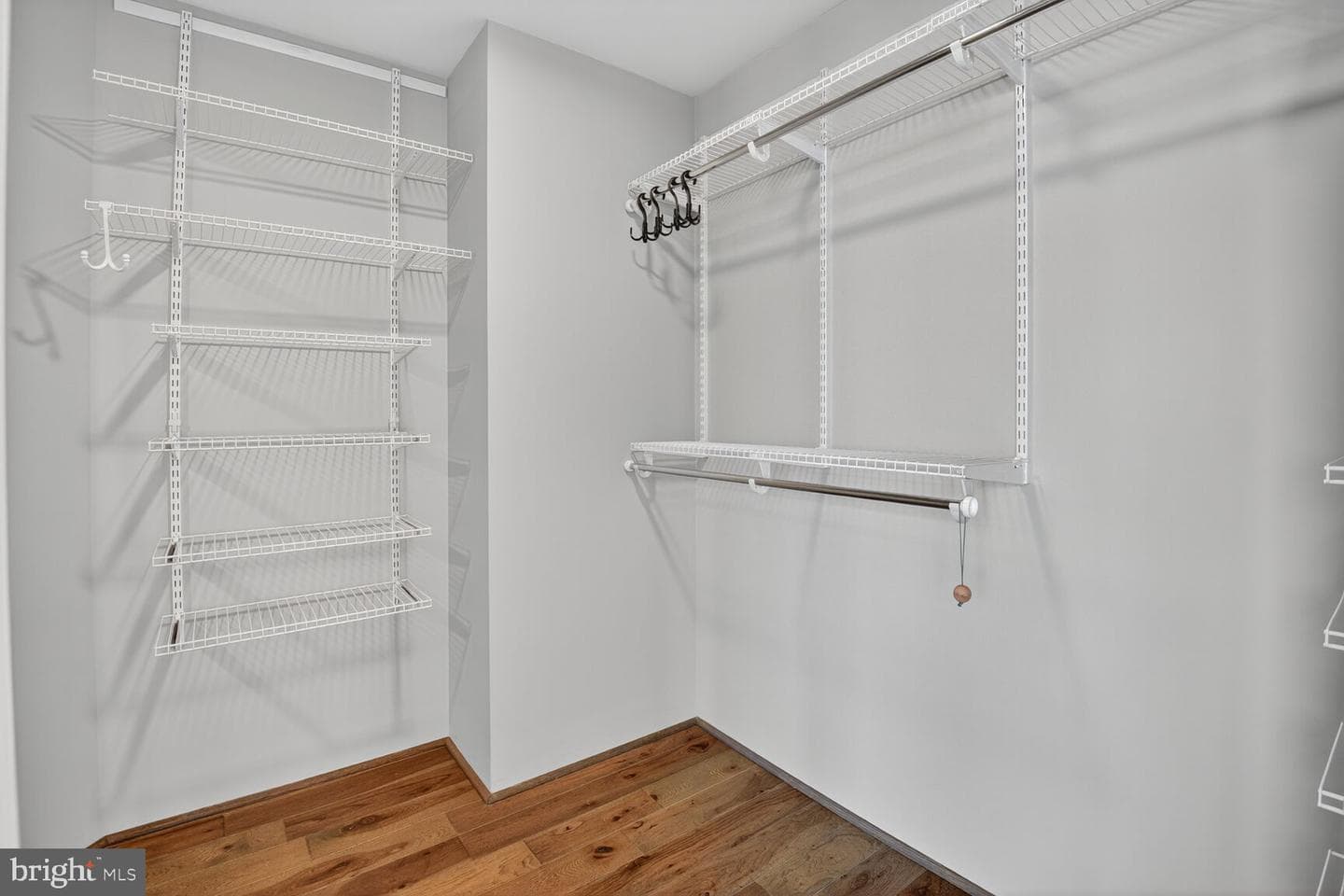 8220 Crestwood Heights Drive #712 photo 9