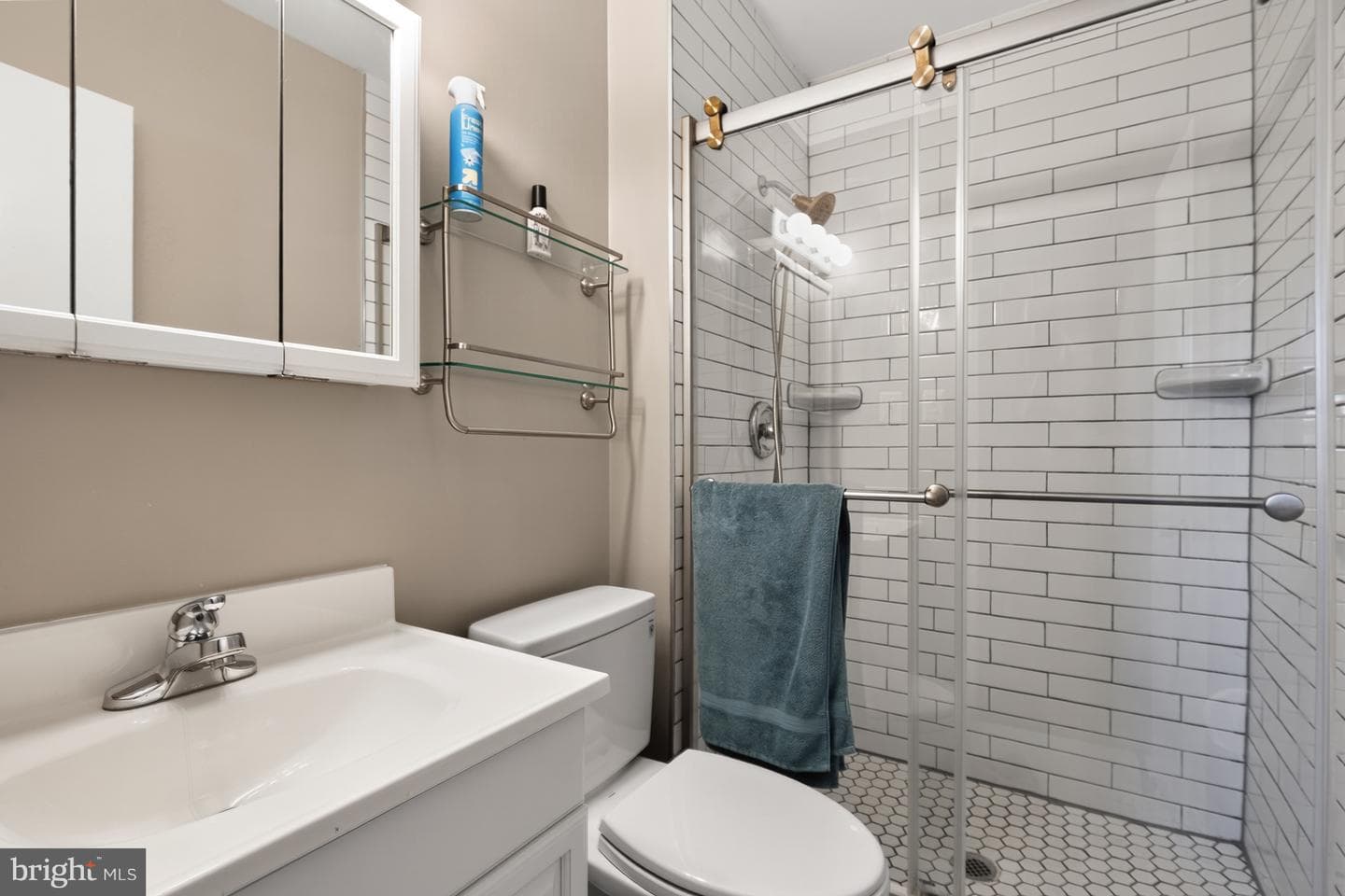 9909 Lakepointe Drive photo 35
