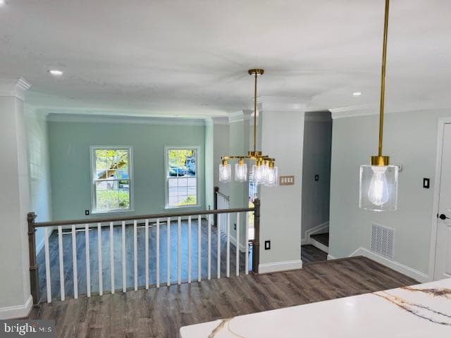 8212 La Faye Court photo 6