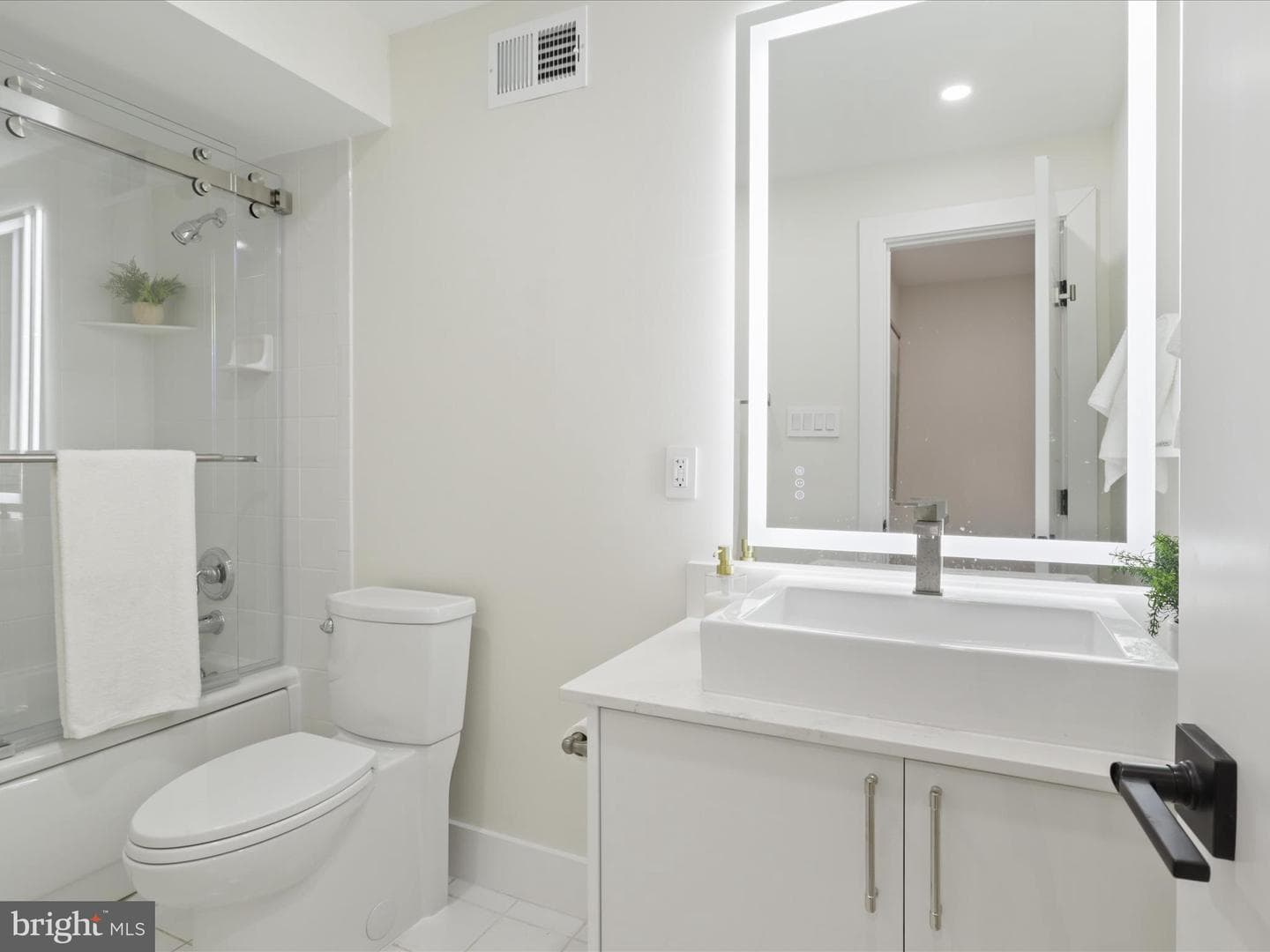8355 Alvord Street photo 42
