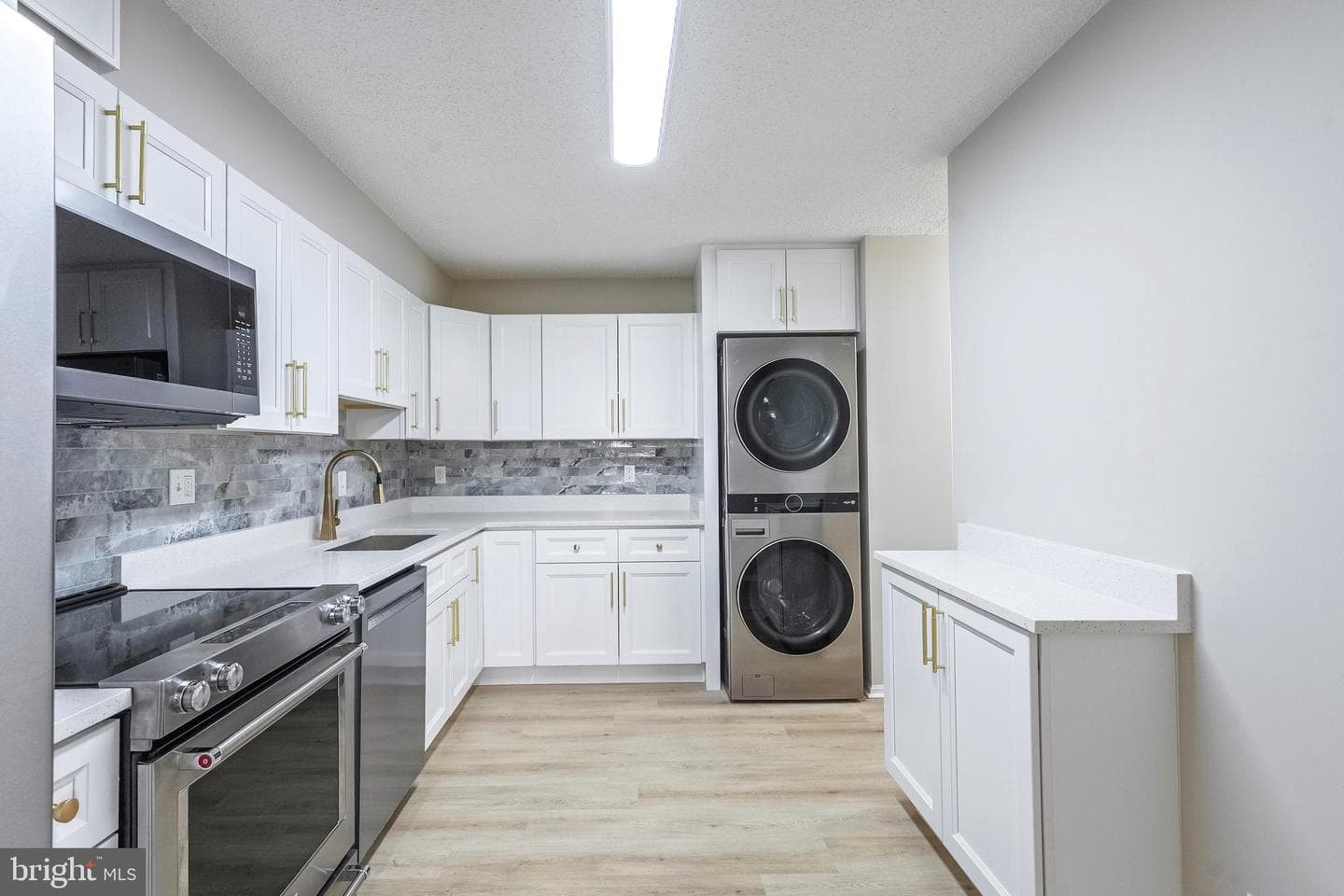 5903 Mount Eagle Drive #1206 photo 6