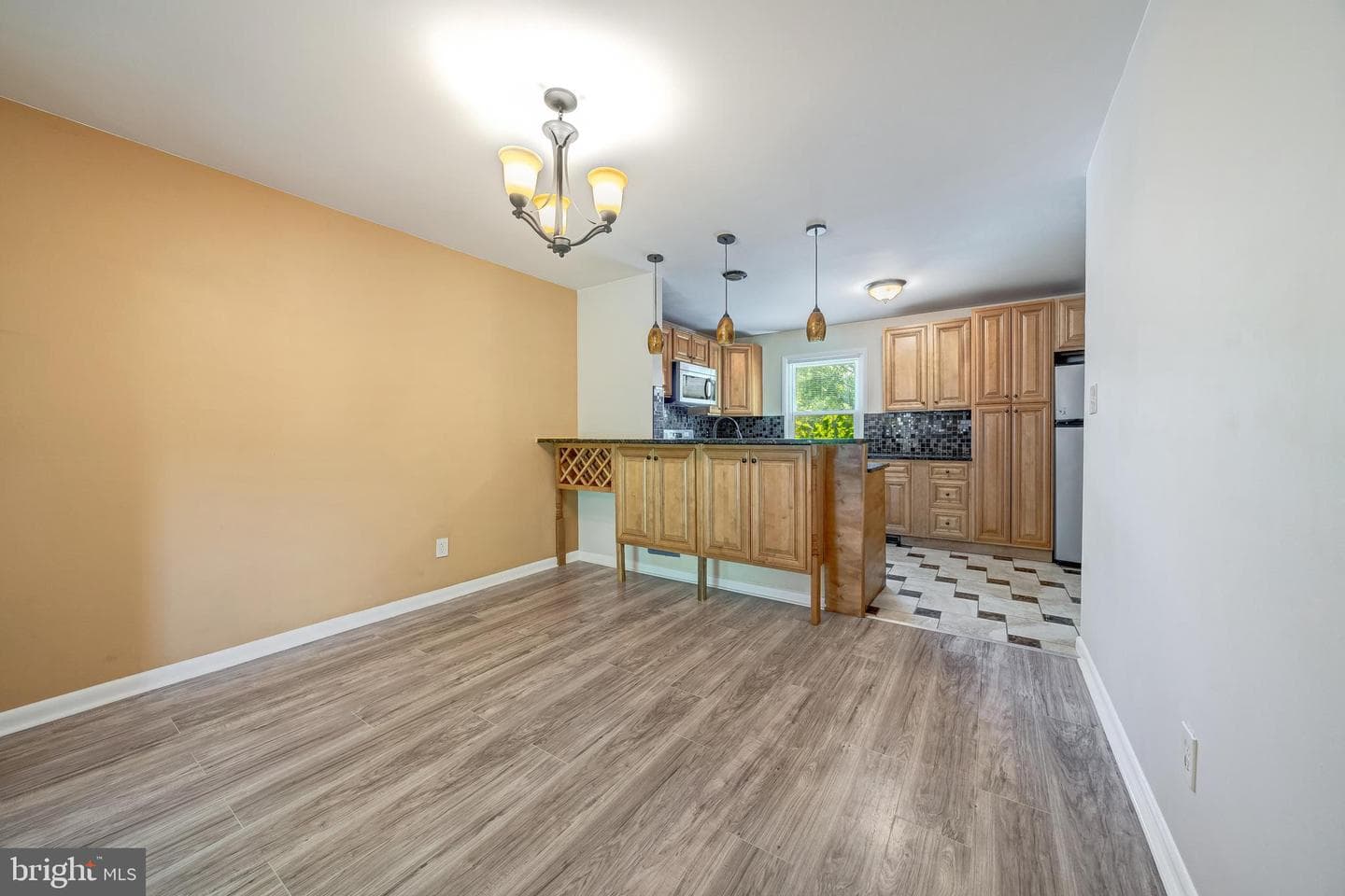 8322 Highcliffe Court photo 10