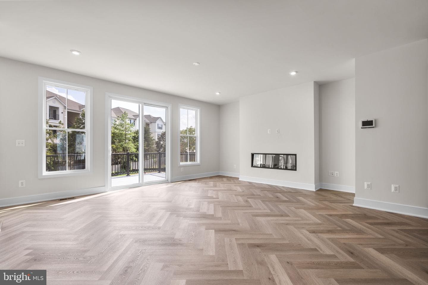 13724 Aviation Place photo 14