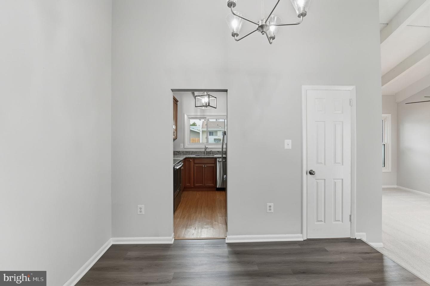 6018 Regents Park Road photo 15