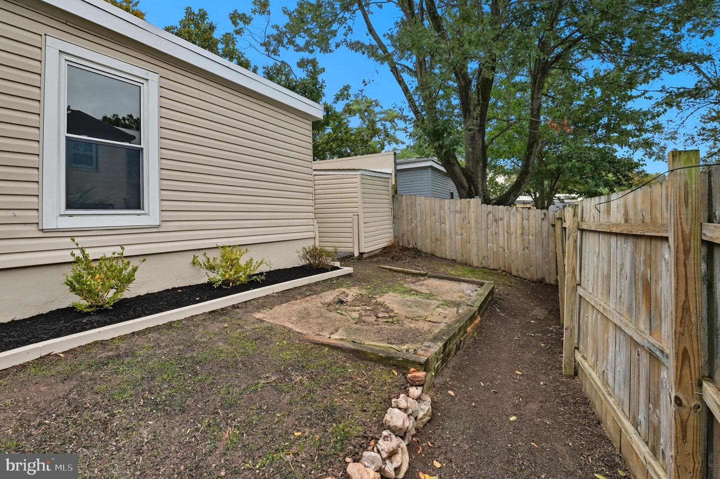 6018 Regents Park Road photo 32