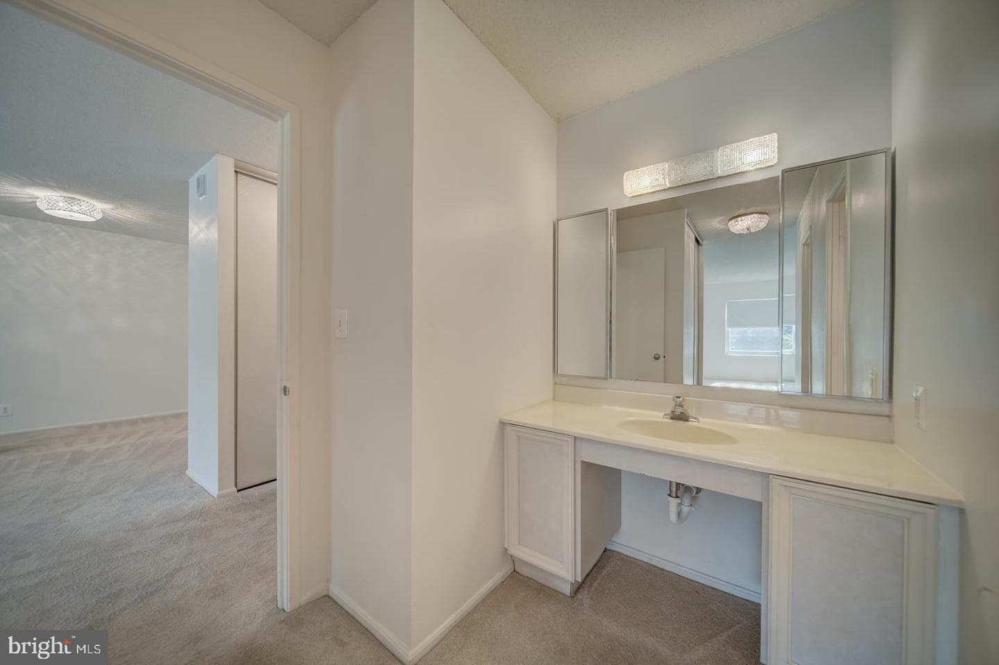 8380 Greensboro Drive #319 photo 11