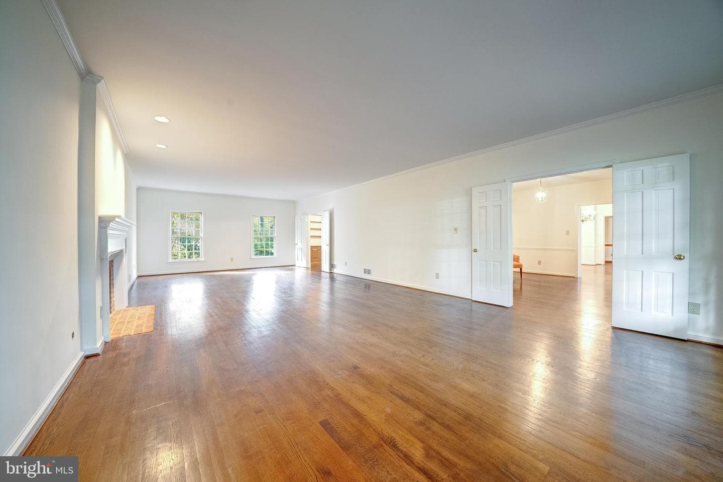 1224 Perry William Drive photo 8