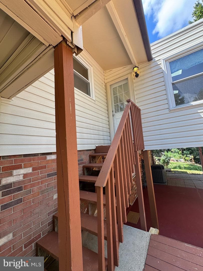 8518 Fairburn Drive photo 33
