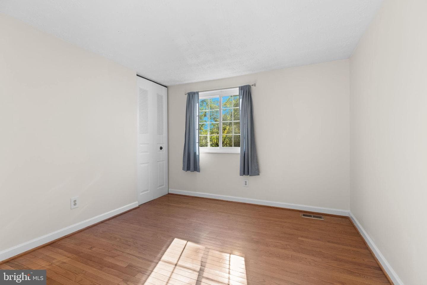 13009 Farthingale Drive photo 24