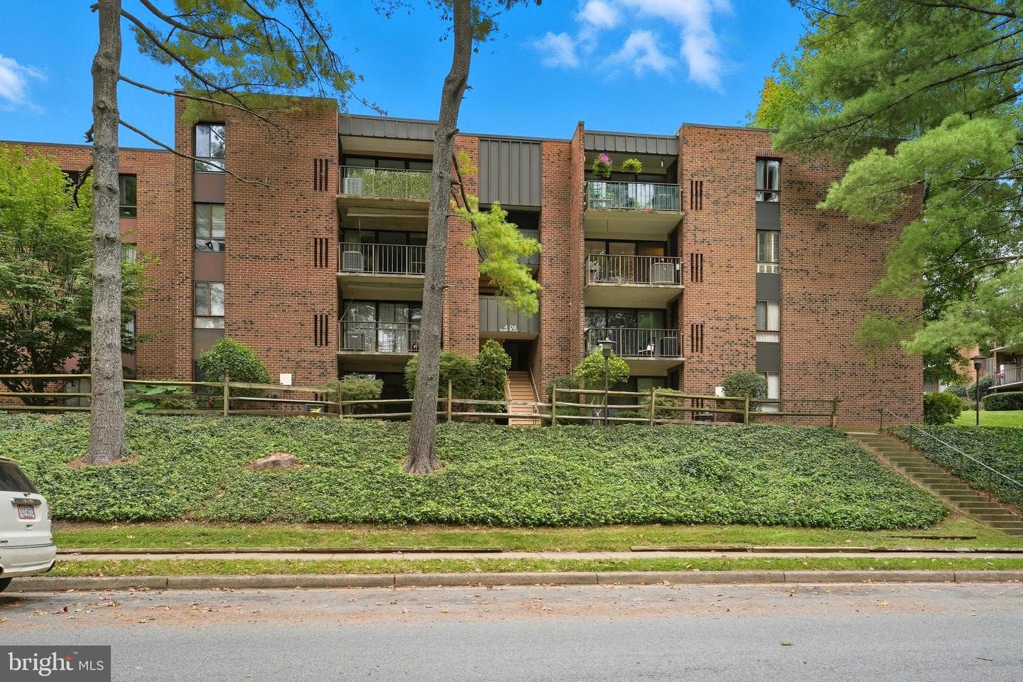 4408 Island Place #202 photo 2