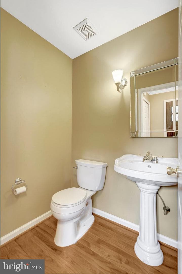 6050 Clay Spur Court photo 12