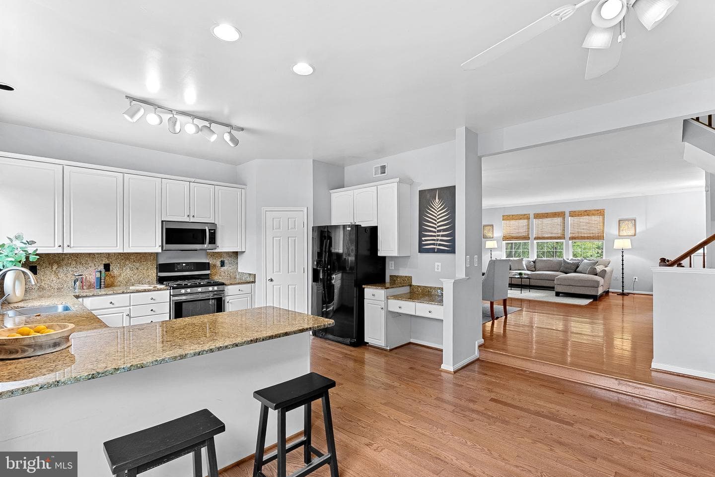 4009 Rosemeade Drive photo 23
