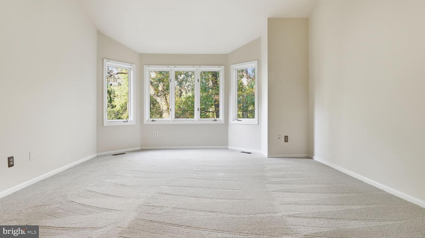 1803 Abbey Glen Court photo 33