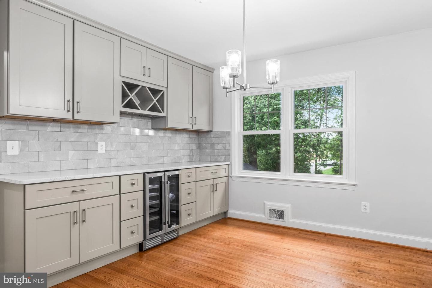 6616 Kirby Court photo 8
