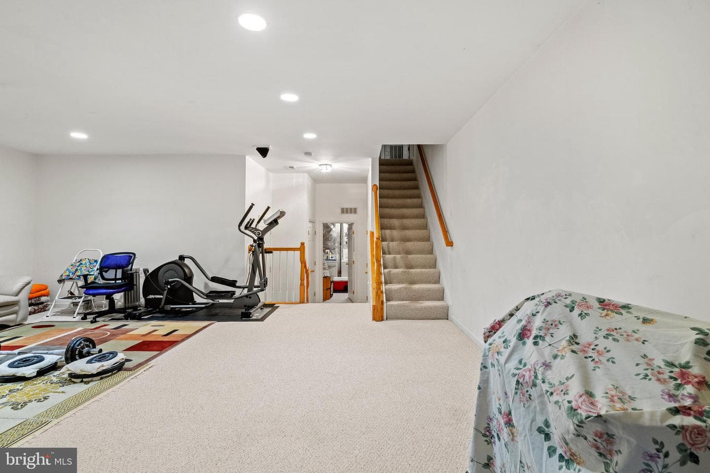4057 Cornwall Court photo 12