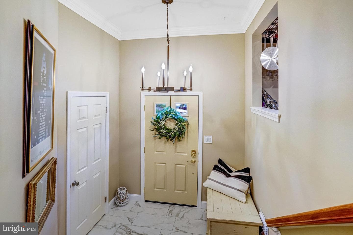 7714 Shootingstar Drive photo 3