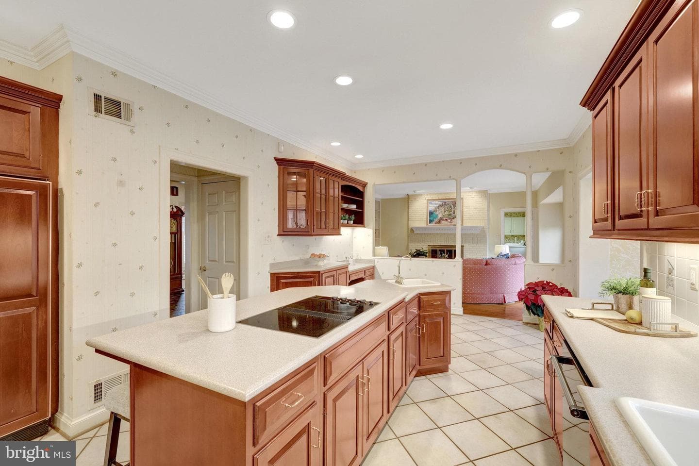 10100 Walker Lake Drive photo 34